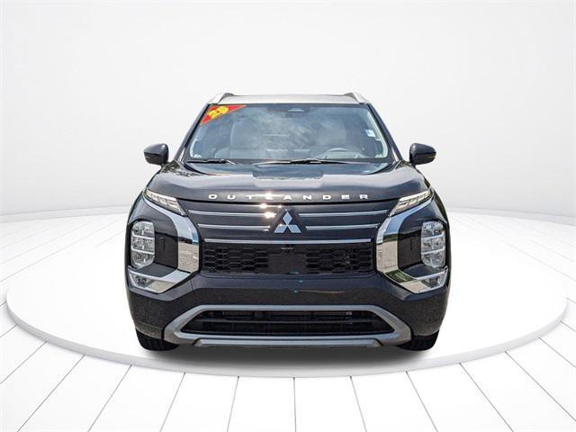 new 2025 Mitsubishi Outlander car, priced at $39,136
