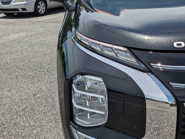 new 2025 Mitsubishi Outlander car, priced at $44,590