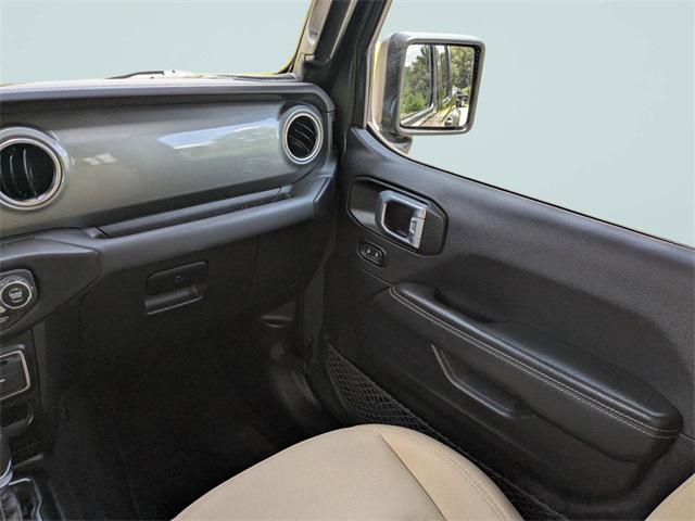 used 2023 Jeep Gladiator car, priced at $26,000