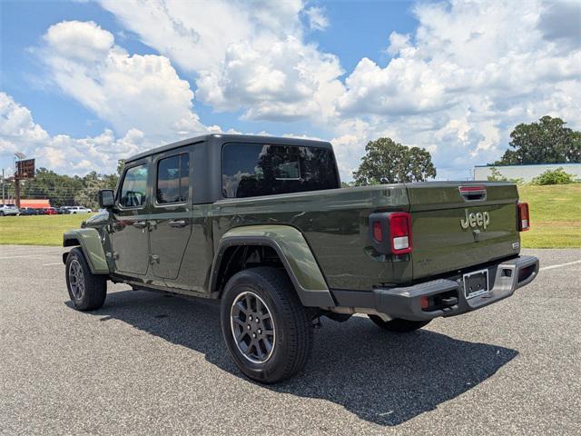 used 2023 Jeep Gladiator car, priced at $29,000