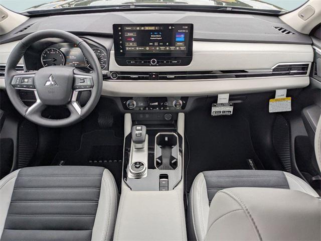 new 2025 Mitsubishi Outlander car, priced at $30,008