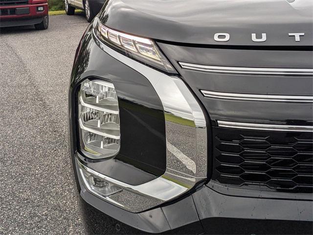 new 2025 Mitsubishi Outlander car, priced at $28,178