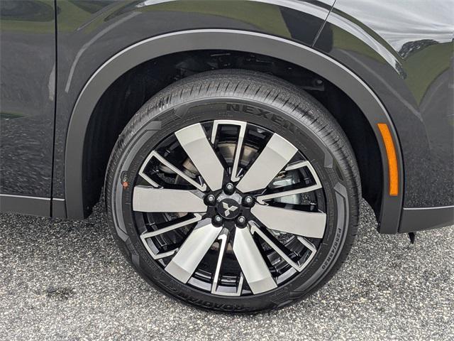 new 2025 Mitsubishi Outlander car, priced at $28,178