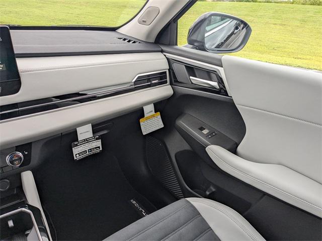 new 2025 Mitsubishi Outlander car, priced at $28,178