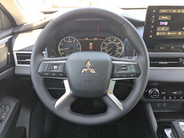new 2025 Mitsubishi Outlander car, priced at $32,445
