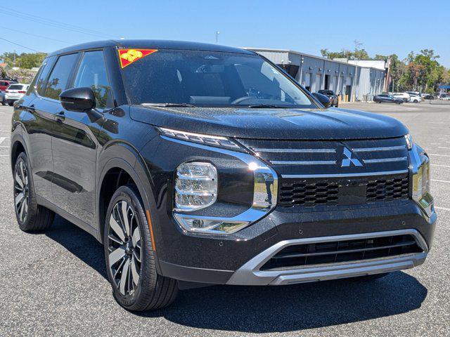 new 2025 Mitsubishi Outlander car, priced at $32,445