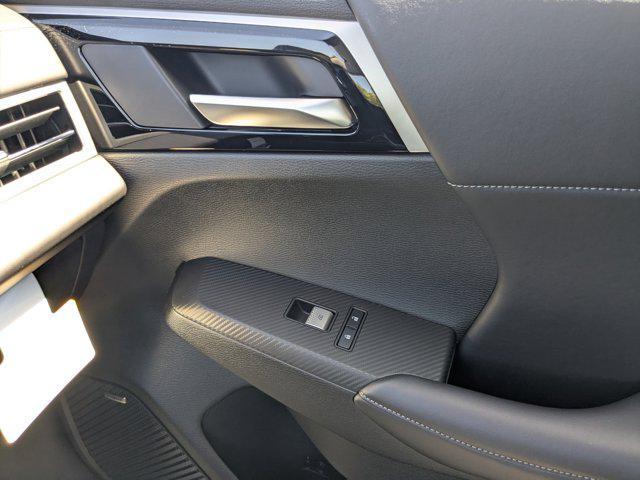 new 2025 Mitsubishi Outlander car, priced at $32,445