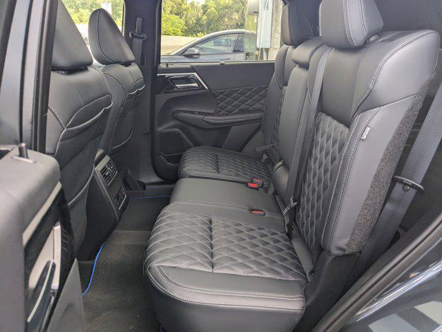 new 2025 Mitsubishi Outlander PHEV car, priced at $39,300