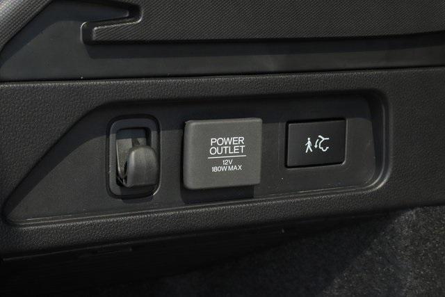 used 2025 Acura MDX car, priced at $58,500