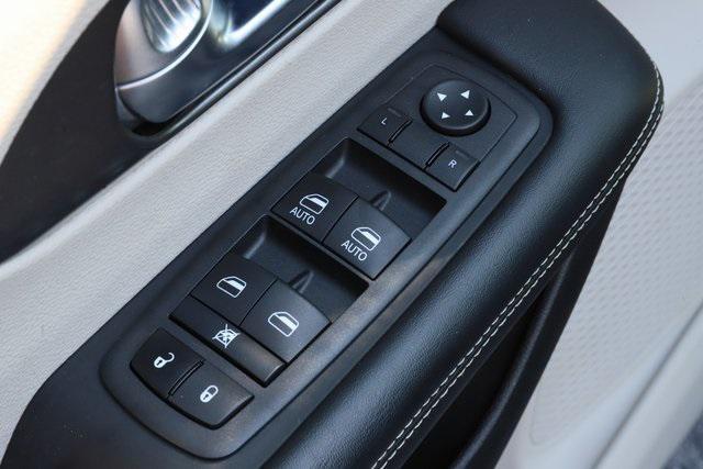 used 2023 Chrysler Pacifica car, priced at $36,300