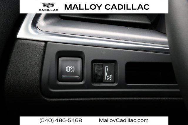 used 2025 Cadillac XT5 car, priced at $43,190