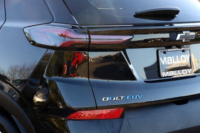 used 2022 Chevrolet Bolt EUV car, priced at $20,279