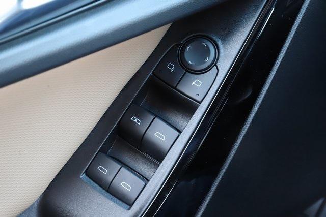 used 2025 Chevrolet Equinox car, priced at $31,430