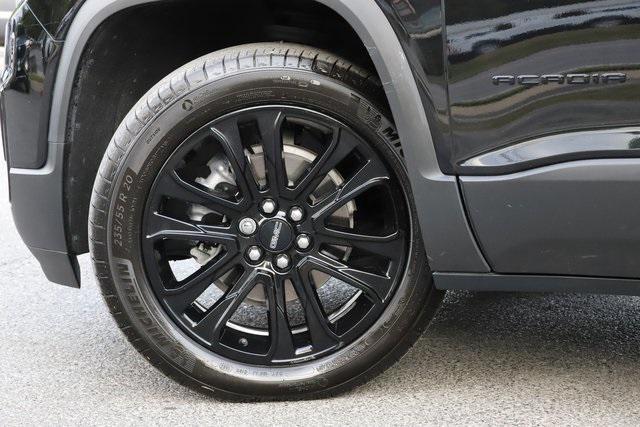 used 2023 GMC Acadia car, priced at $34,034