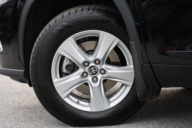 used 2021 Toyota Highlander car, priced at $24,850