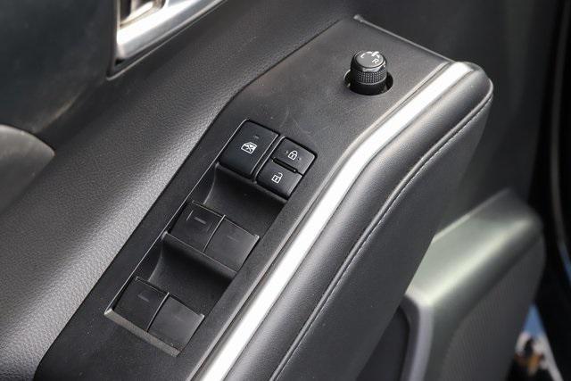 used 2022 Toyota Highlander car, priced at $28,495