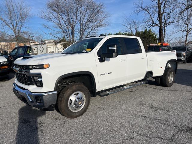 used 2024 Chevrolet Silverado 3500 car, priced at $68,988