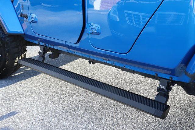 used 2020 Jeep Gladiator car, priced at $28,000