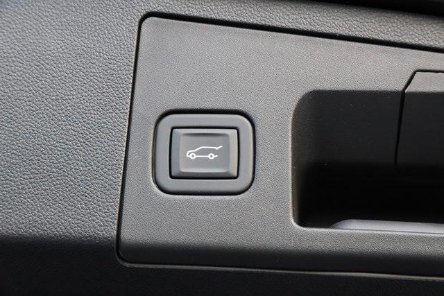 used 2024 Cadillac XT4 car, priced at $37,500