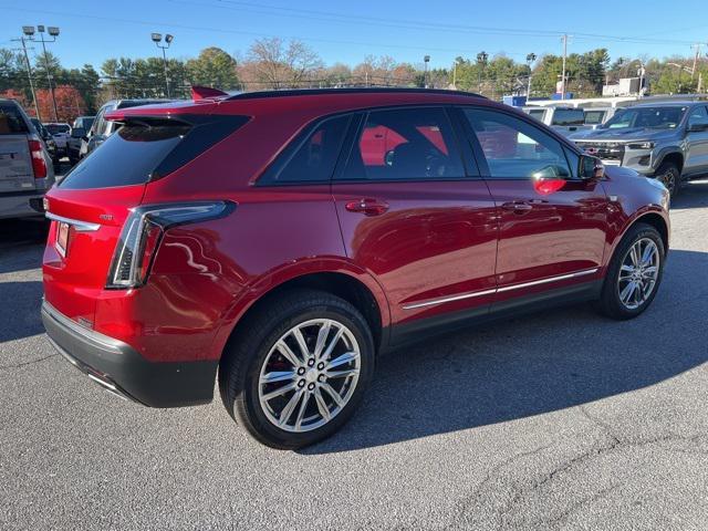 used 2024 Cadillac XT5 car, priced at $58,871