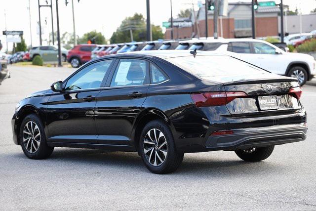 used 2023 Volkswagen Jetta car, priced at $19,995