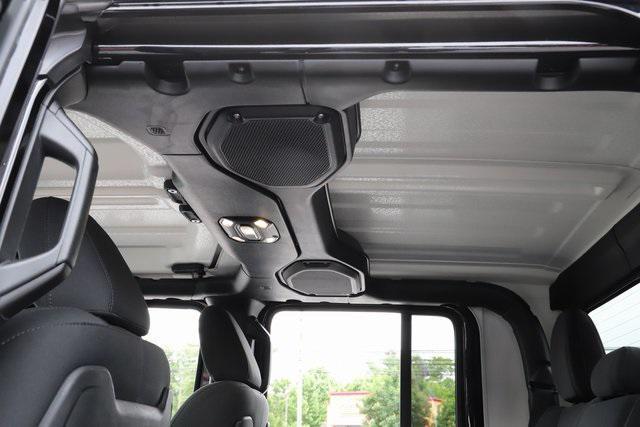 used 2021 Jeep Gladiator car, priced at $43,500