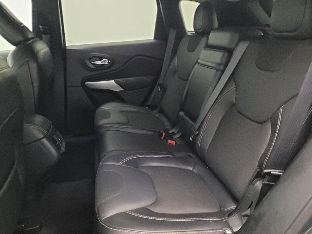 used 2018 Jeep Cherokee car, priced at $17,895