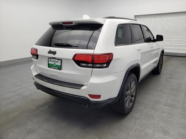 used 2016 Jeep Grand Cherokee car, priced at $15,895