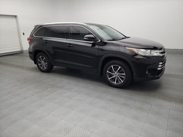 used 2017 Toyota Highlander car, priced at $24,295