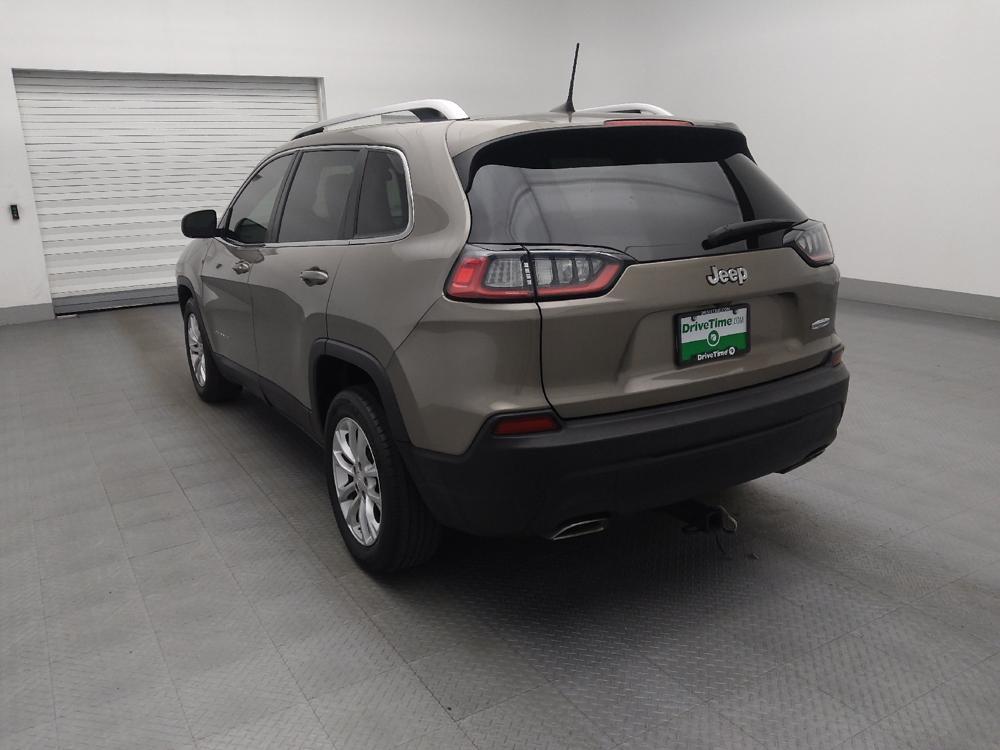 used 2019 Jeep Cherokee car, priced at $16,095