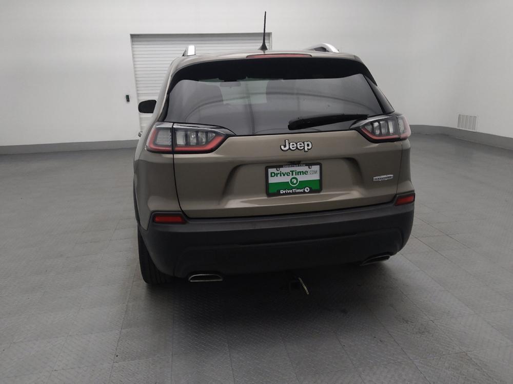 used 2019 Jeep Cherokee car, priced at $16,095