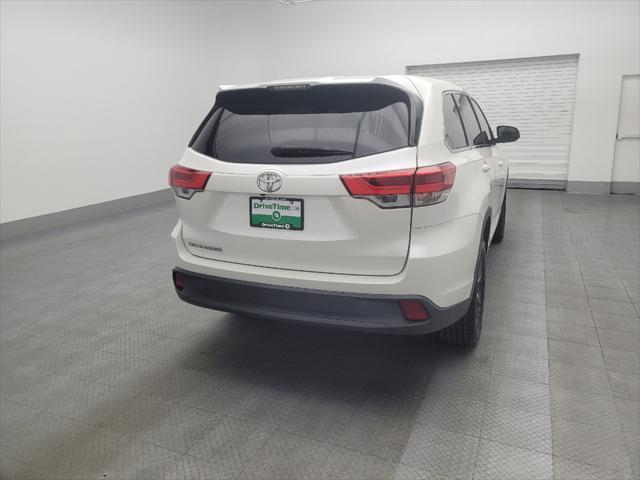 used 2019 Toyota Highlander car, priced at $27,295