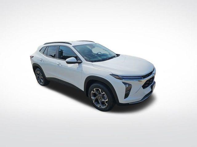 new 2025 Chevrolet Trax car, priced at $25,125