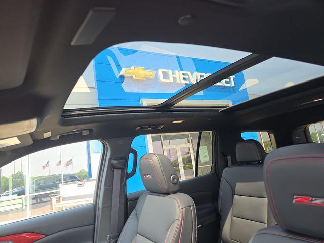new 2025 Chevrolet Traverse car, priced at $55,070