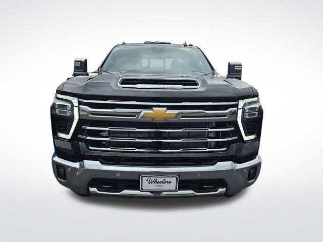 new 2025 Chevrolet Silverado 3500 car, priced at $79,400