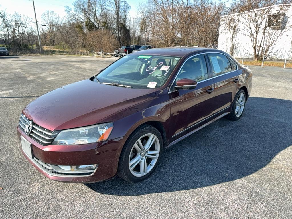 used 2013 Volkswagen Passat car