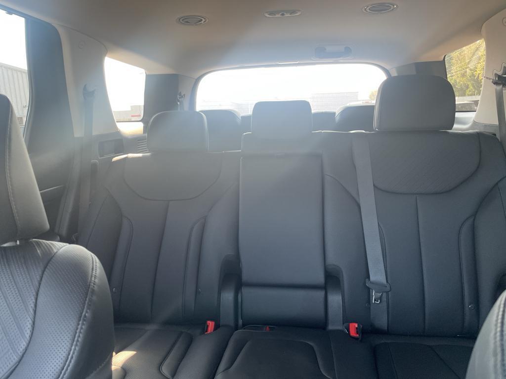 used 2025 Hyundai Palisade car, priced at $41,495