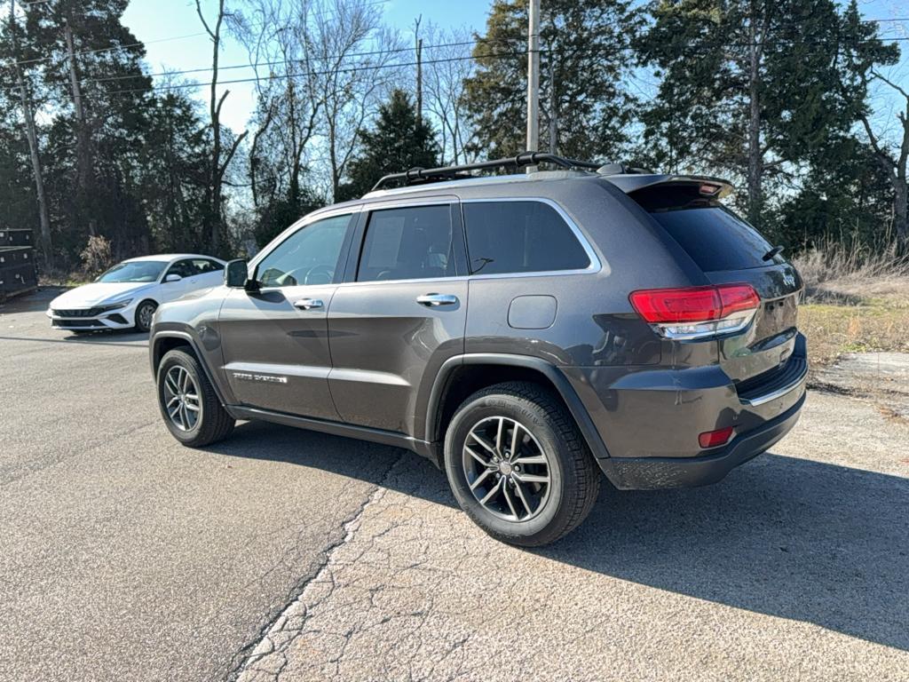 used 2017 Jeep Grand Cherokee car, priced at $15,995