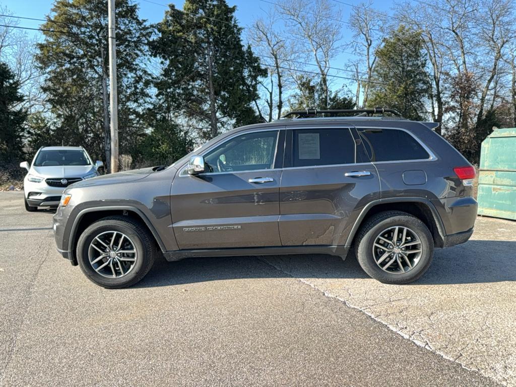 used 2017 Jeep Grand Cherokee car, priced at $15,995