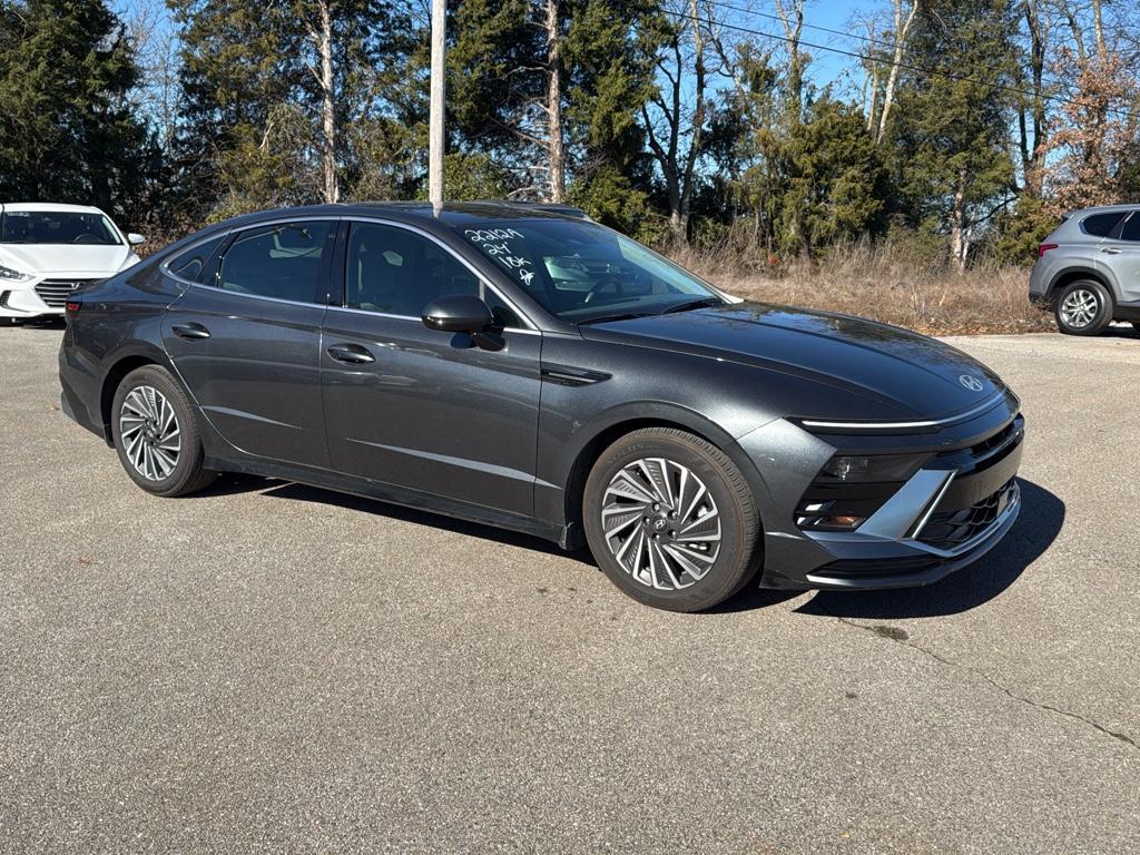 used 2024 Hyundai Sonata Hybrid car, priced at $26,990