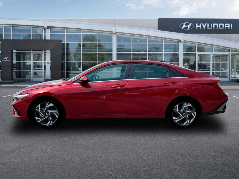 new 2024 Hyundai Elantra car, priced at $25,093