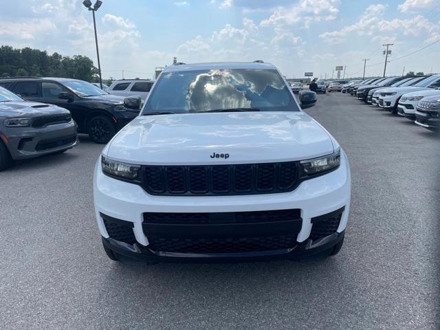 new 2024 Jeep Grand Cherokee L car, priced at $45,768