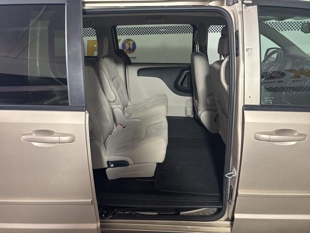 used 2015 Dodge Grand Caravan car, priced at $5,100
