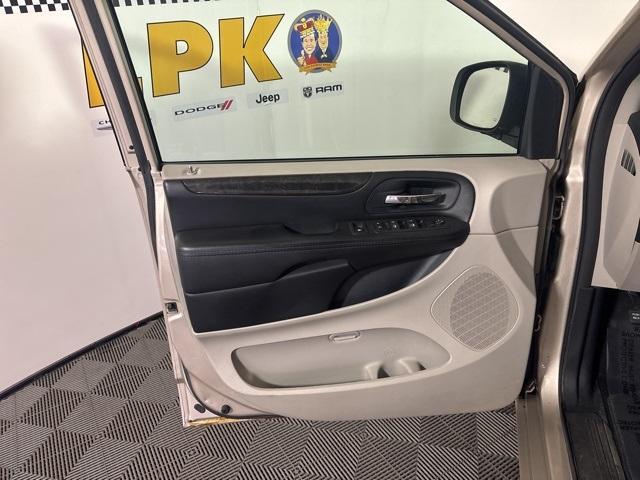 used 2015 Dodge Grand Caravan car, priced at $5,100