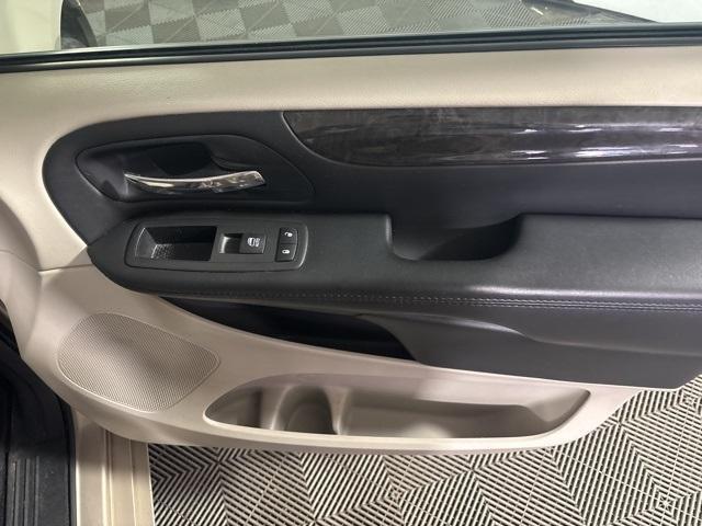 used 2015 Dodge Grand Caravan car, priced at $5,100