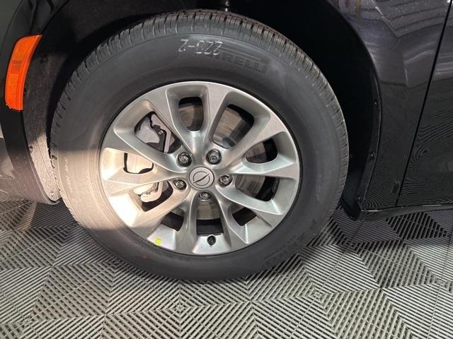 new 2026 Chrysler Pacifica car, priced at $42,020