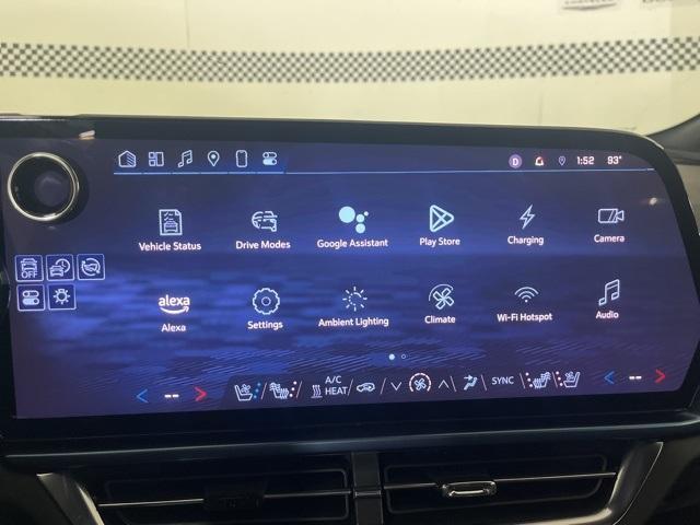 used 2024 Chevrolet Equinox EV car, priced at $31,000