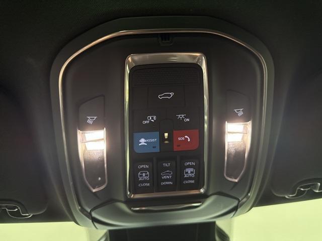 new 2025 Jeep Wagoneer S car, priced at $41,882