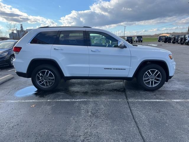 used 2020 Jeep Grand Cherokee car, priced at $25,637