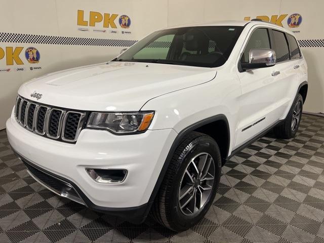 used 2020 Jeep Grand Cherokee car, priced at $25,000